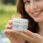 Radiant & Protective Brightening Day Cream (SPF 35) - Classic White